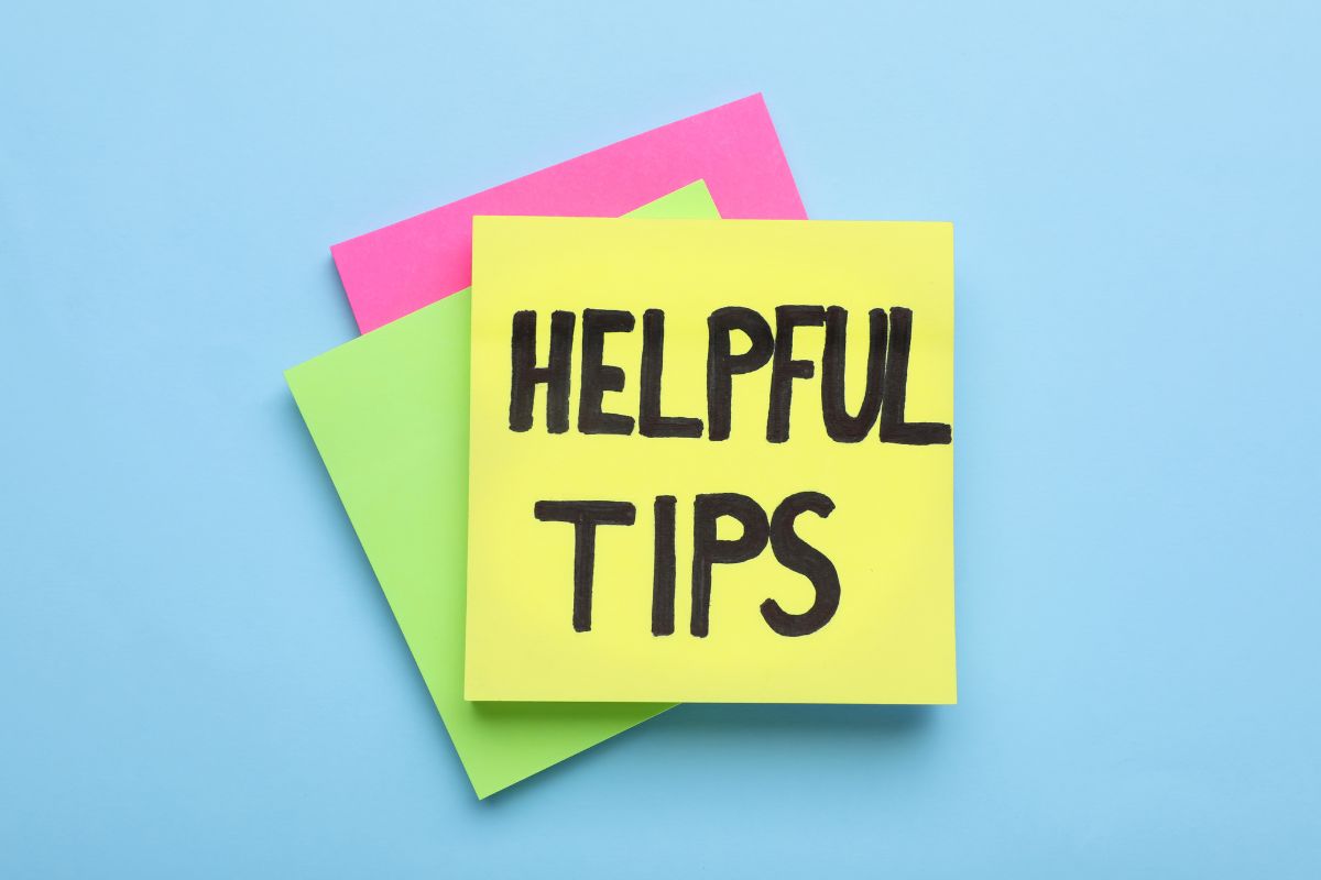 Post-it notes with tips for a successful AEP